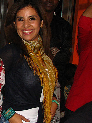 How's the juerga going so far? Daniela's beautiful smile says it all!