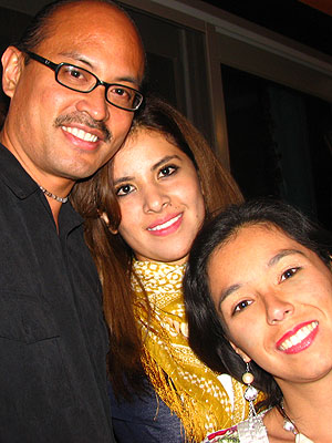 Yours truly, Miguelito with Daniela and Laura