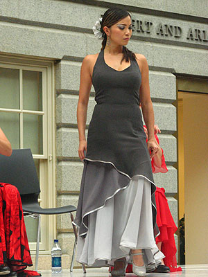 Kyoko performing solea