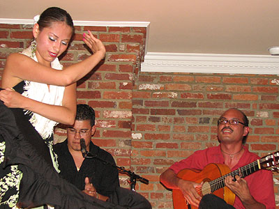 Ginette Perea dancing solea