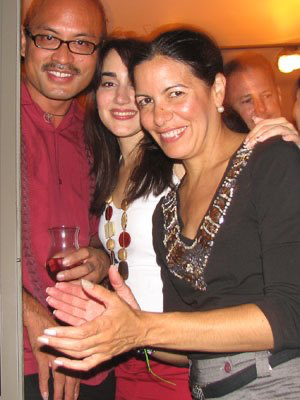 Miguelito, Paula and Patricia at Bodega