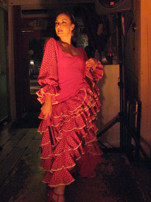 Sara Jerez dancing Guajiras