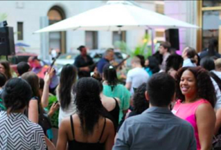 Onlookers and Ken McNaughton at Sofitel